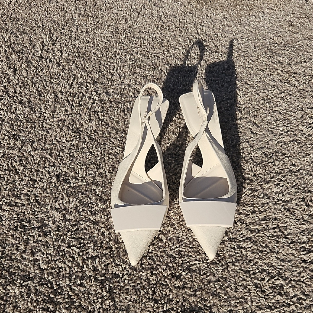 Elegant Cream Women's Slingback Heels